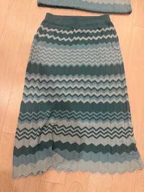 Tuckernuck aqua sylvie skirt